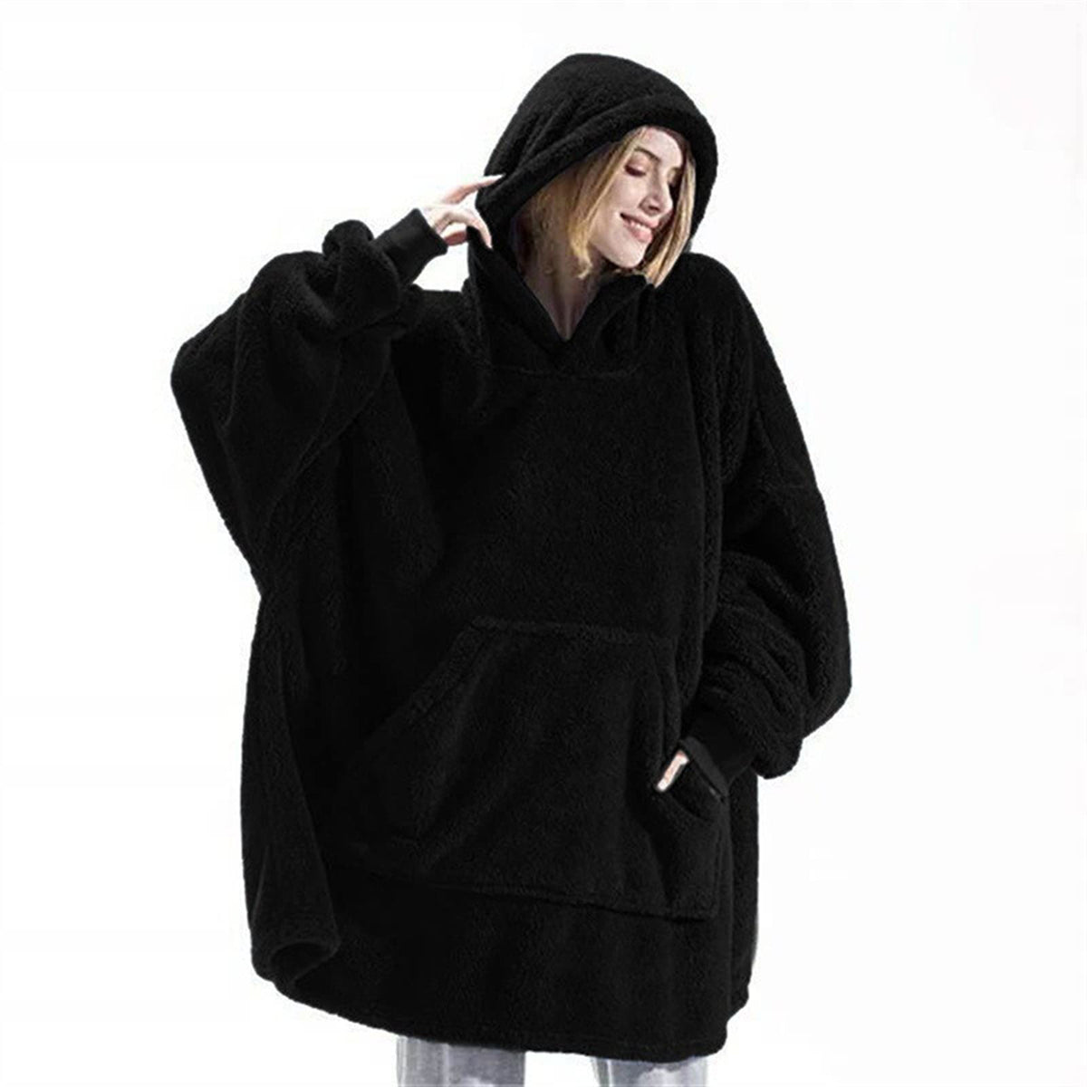 Le sweat plaid en sherpa, coloris noir, poche kangourou